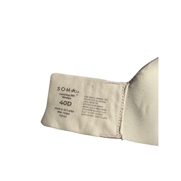 SOMA Vanishing 360 Wireless Bra Size 40D Beige Neutral - Picture 2 of 7